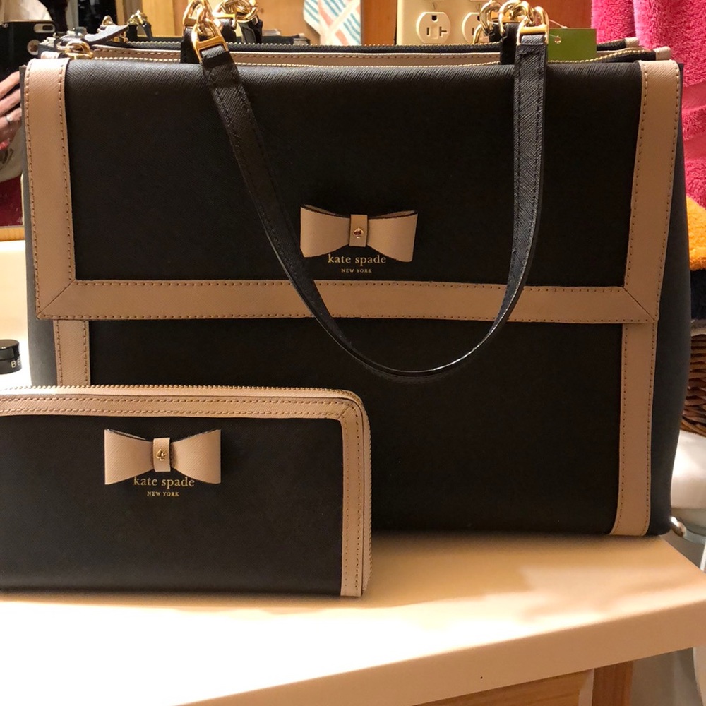 NWT Kate Spade Hazel Court Purse and a Wallet Set